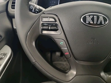 Kia Rio, 2015г, передний привод, механика