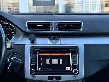 Volkswagen Passat, 2012г., передний привод, робот