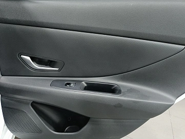 Hyundai Elantra, 2022г, передний привод, механика