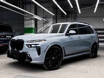 BMW X7, 2022г, полный привод, автомат