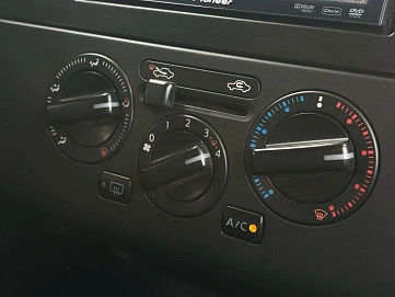 Nissan Tiida, 2010г, передний привод, механика