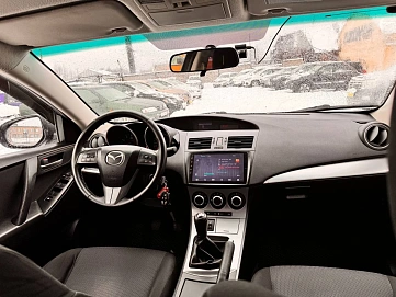 Mazda 3, 2010г, передний привод, механика