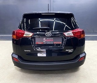 Toyota RAV4, 2013г, полный привод, автомат