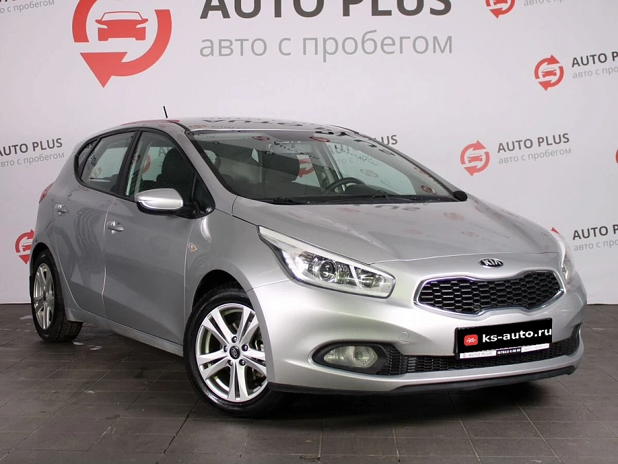 Kia Ceed, 2013г., передний привод, автомат