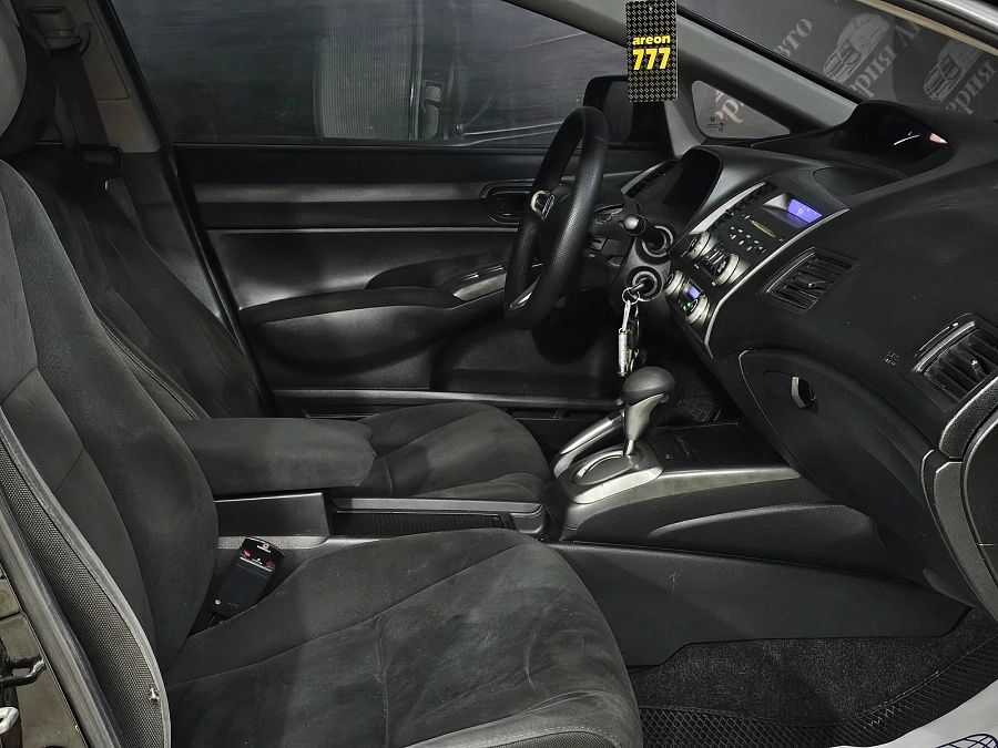 Honda Civic, 2009г., передний привод, автомат