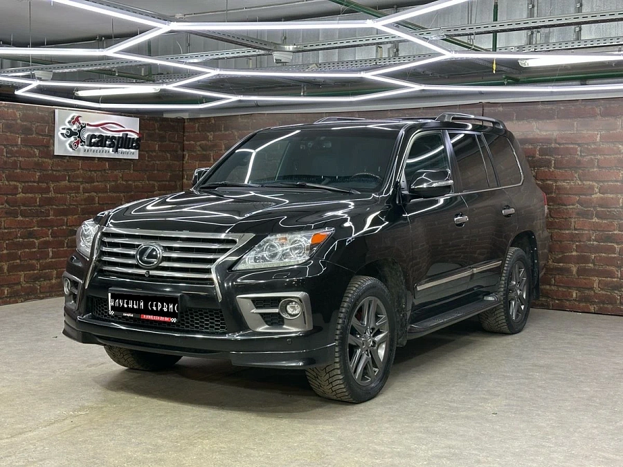 Lexus LX, 2015г., полный привод, автомат