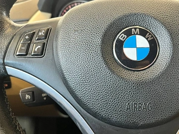 BMW X1, 2011г, полный привод, автомат