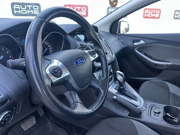 Ford Focus, 2014г., передний привод, робот