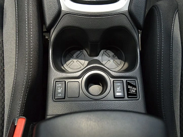 Nissan Qashqai, 2021г, передний привод, механика