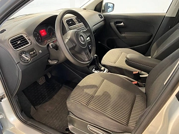 Volkswagen Polo, 2011г, передний привод, автомат