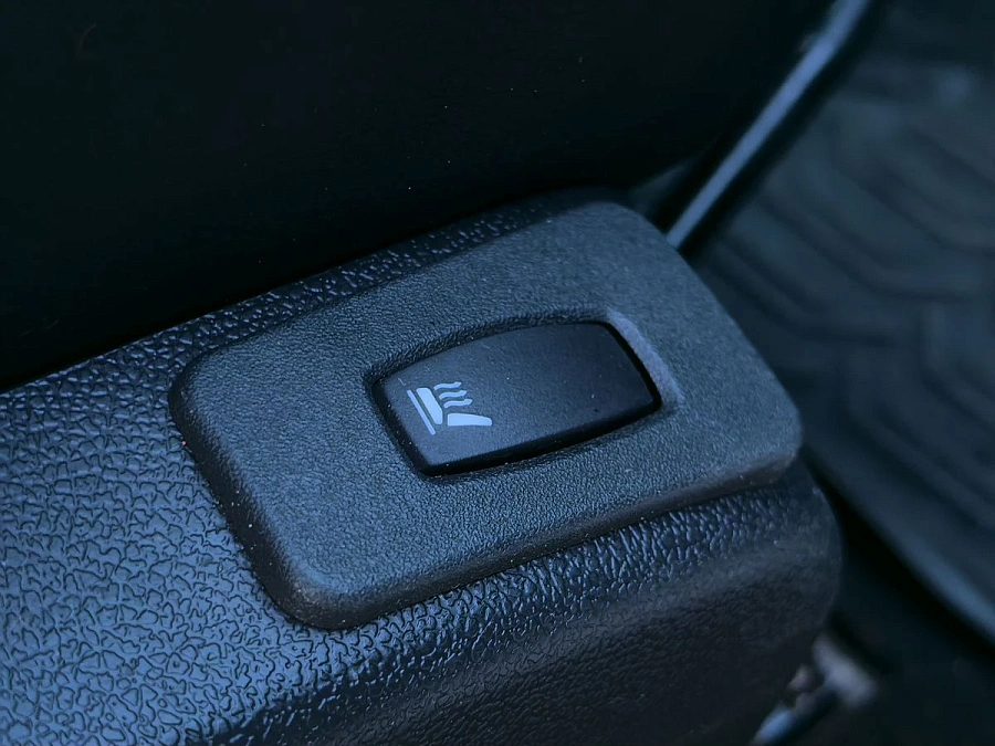 Nissan Almera, 2013г., передний привод, автомат