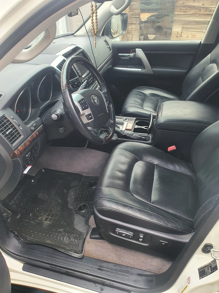 Toyota Land Cruiser, 2012г., полный привод, автомат