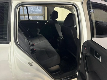 Volkswagen Tiguan, 2011г, полный привод, механика
