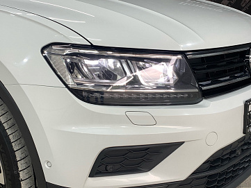 Volkswagen Tiguan, 2019г, передний привод, робот