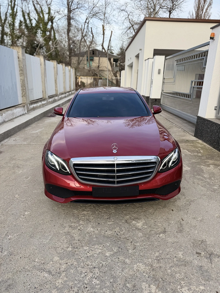 Mercedes-Benz E-Класс, 2016г., задний привод, автомат