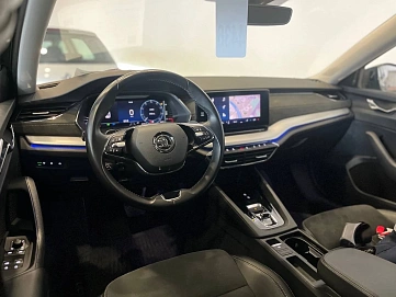 Skoda Octavia, 2020г, передний привод, автомат