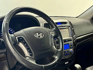 Hyundai Santa Fe, 2012г, полный привод, автомат