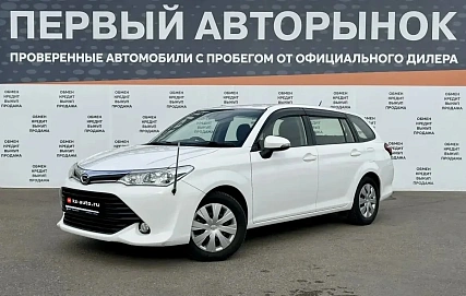 Toyota Corolla, 2017г, передний привод, автомат