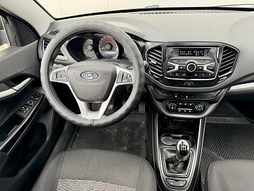 Lada (ВАЗ) Vesta, 2018г, передний привод, механика