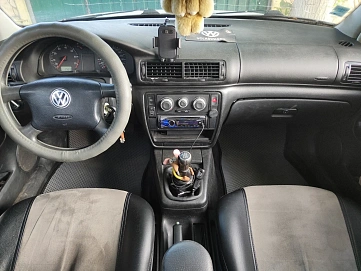Volkswagen Passat, 1998г, передний привод, механика