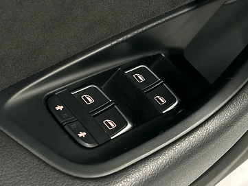 Audi A6, 2013г, передний привод, вариатор