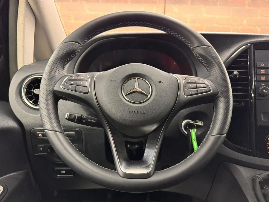 Mercedes-Benz Vito, 2022г., задний привод, механика