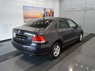 Volkswagen Polo, 2015г, передний привод, механика