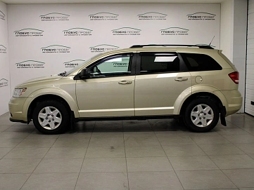Dodge Journey, 2011г, передний привод, автомат