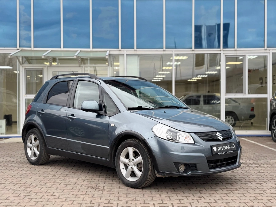 Suzuki SX4, 2008г., передний привод, автомат