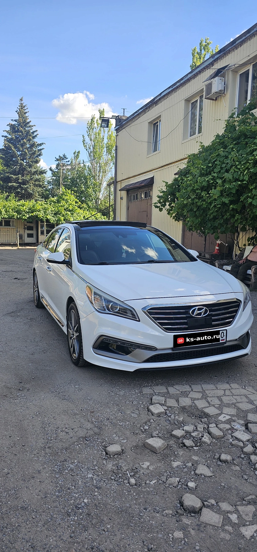 Hyundai Sonata, 2014г., передний привод, автомат