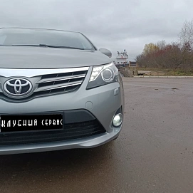 Toyota Avensis, 2012г, передний привод, вариатор