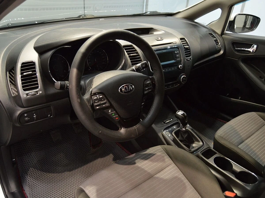 Kia Cerato, 2017г., передний привод, механика
