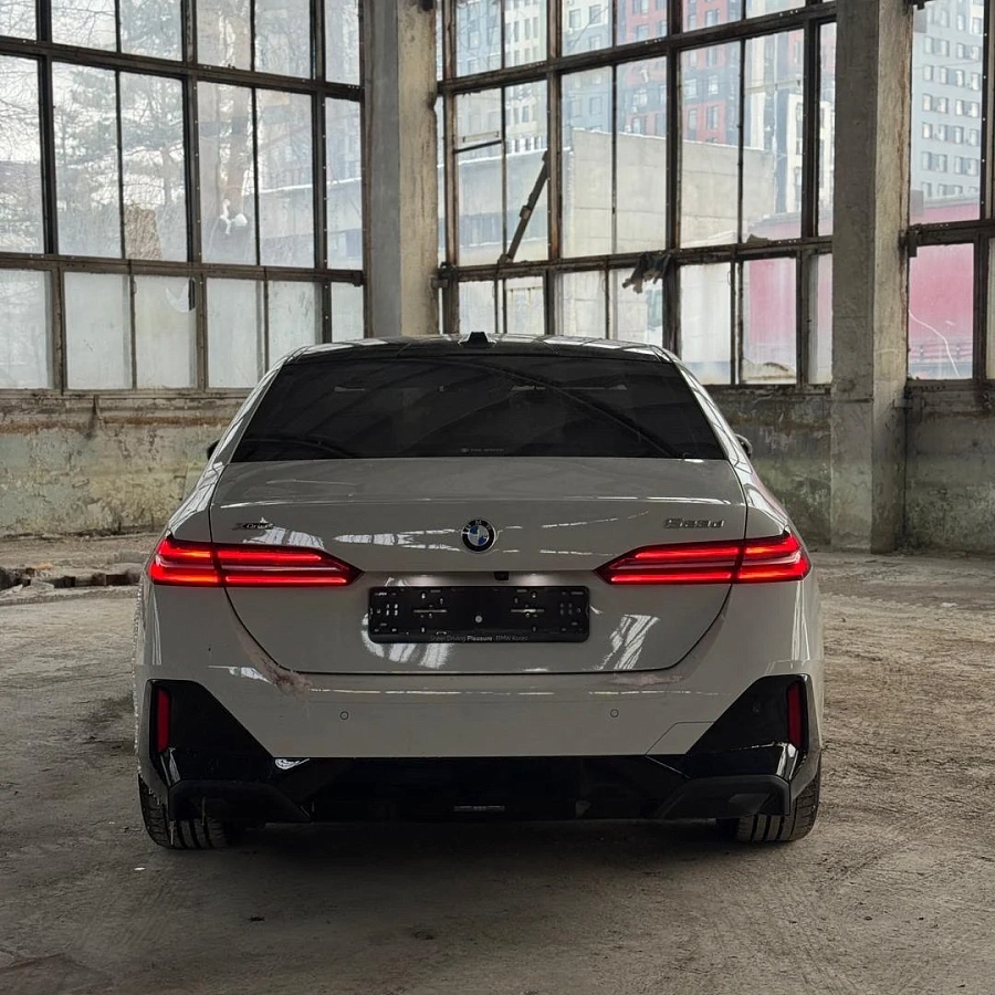 BMW 5 серии, 2025г., полный привод, автомат