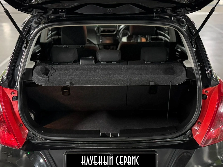 Suzuki Swift, 2014г., передний привод, вариатор