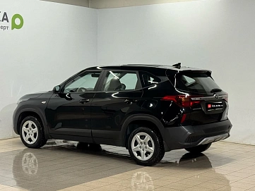 Kia Seltos, 2021г, передний привод, автомат