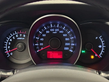 Kia Rio, 2014г, передний привод, механика