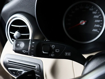 Mercedes-Benz GLC, 2022г, полный привод, автомат