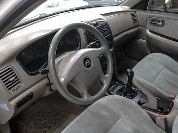 Kia Magentis, 2004г, передний привод, механика