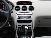 Peugeot 308, 2008г., передний привод, автомат