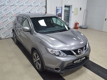 Nissan Qashqai, 2018г, передний привод, вариатор