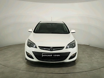 Opel Astra, 2013г, передний привод, механика