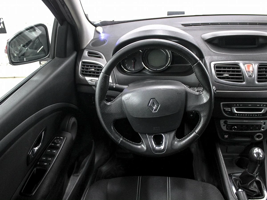 Renault Megane, 2014г., передний привод, механика