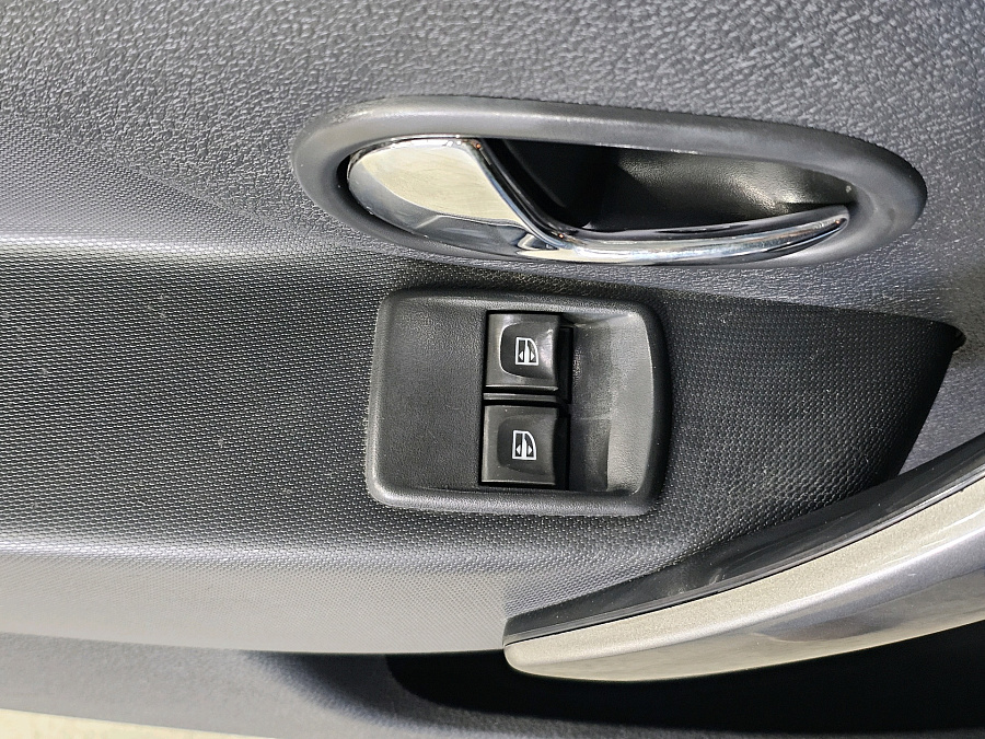 Renault Sandero, 2016г., передний привод, механика