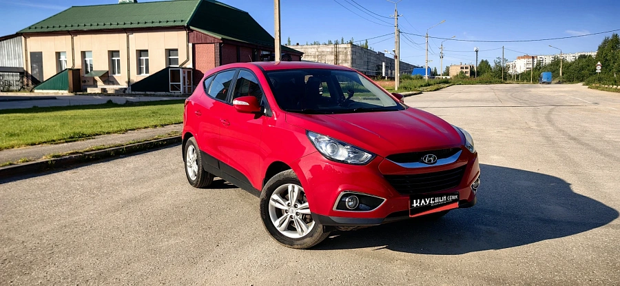 Hyundai ix35, 2012г., передний привод, автомат