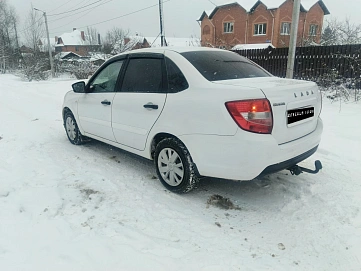 Lada (ВАЗ) Granta, 2019г, передний привод, механика