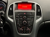 Opel Astra, 2013г., передний привод, механика