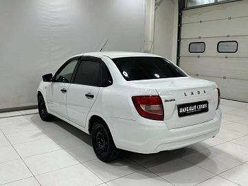 Lada (ВАЗ) Granta, 2019г, передний привод, механика