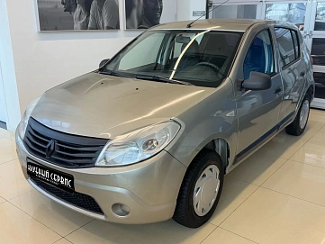 Renault Sandero, 2012г, передний привод, механика