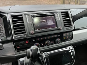 Volkswagen Multivan, 2016г., полный привод, робот