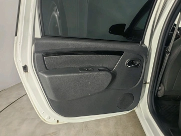 Lada (ВАЗ) Largus, 2021г, передний привод, механика